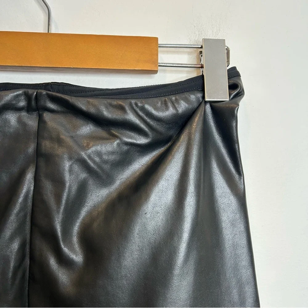 Aritzia Wilfred Free Faux Leather Leggings Black - Picture 2 of 6